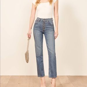 SALE Cynthia straight jeans in Sydney size 24